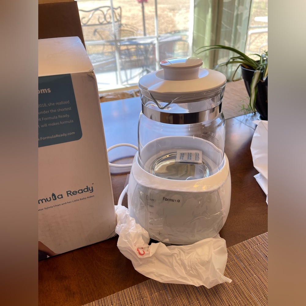 Formula Ready Baby Water Kettle